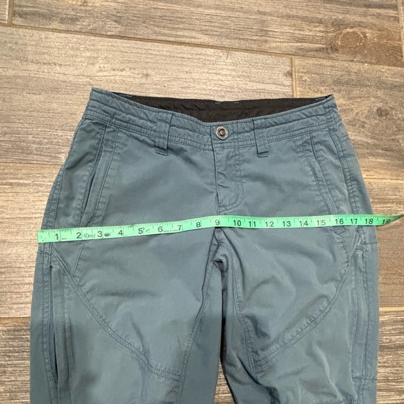 KÜHL Women’s Hiking Pants - EUC - Size 2 SHORT - Picture 15 of 15
